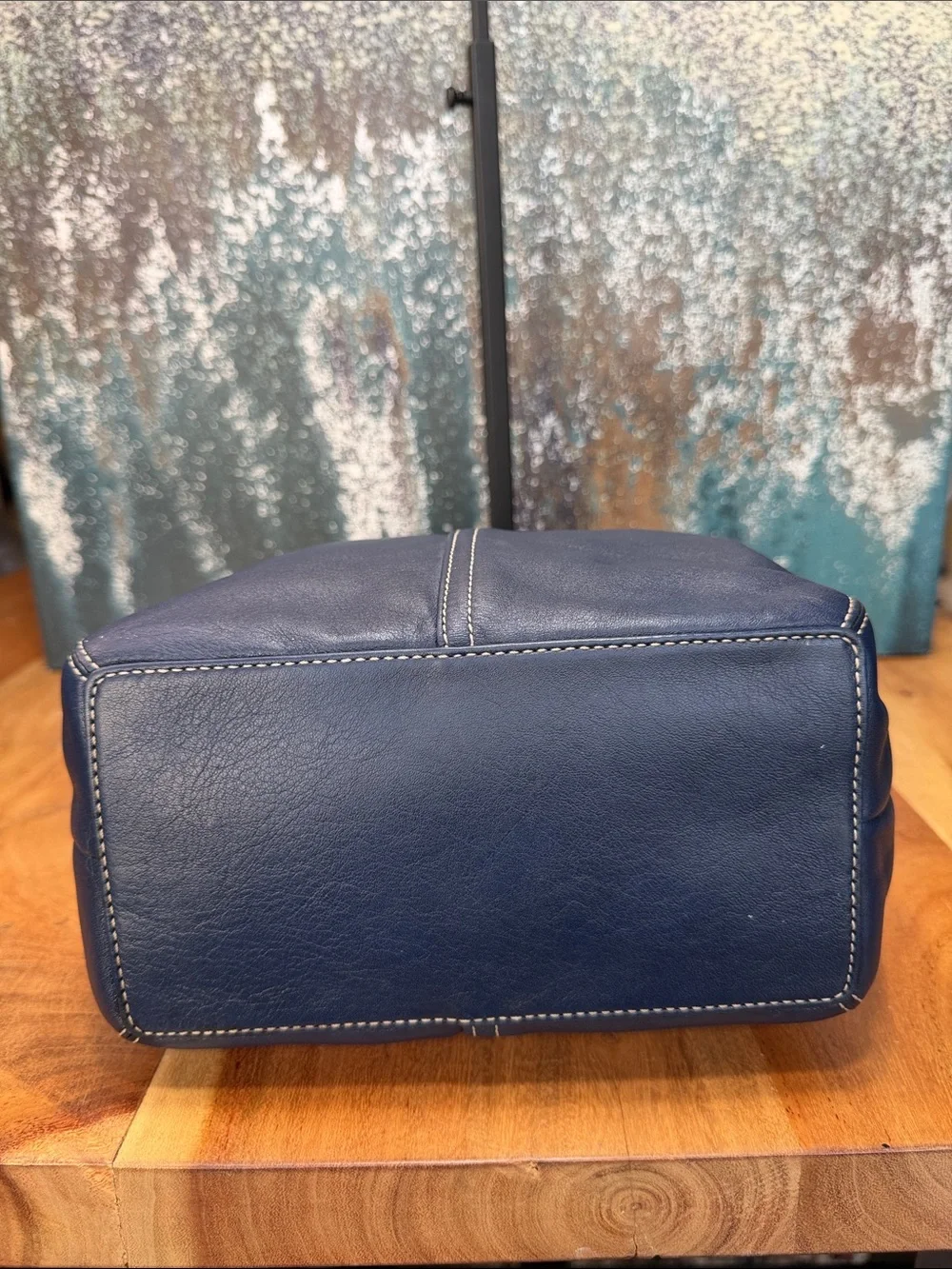 Coach Vintage 2005 Coastal Hampton Leather Tote Navy/White‎ Satchel (VGUC)